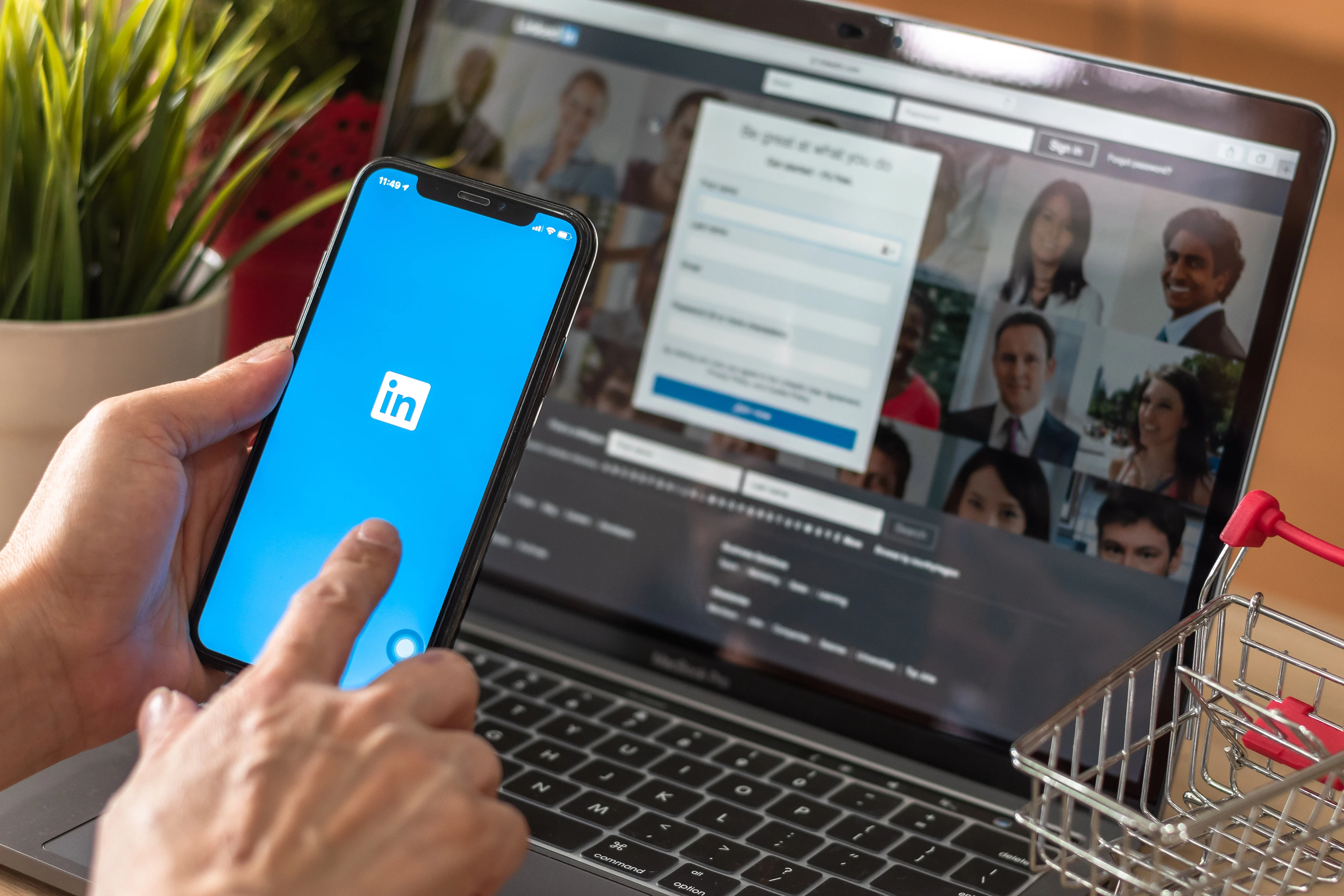 10 trucos para encontrar un empleo tech utilizando LinkedIn